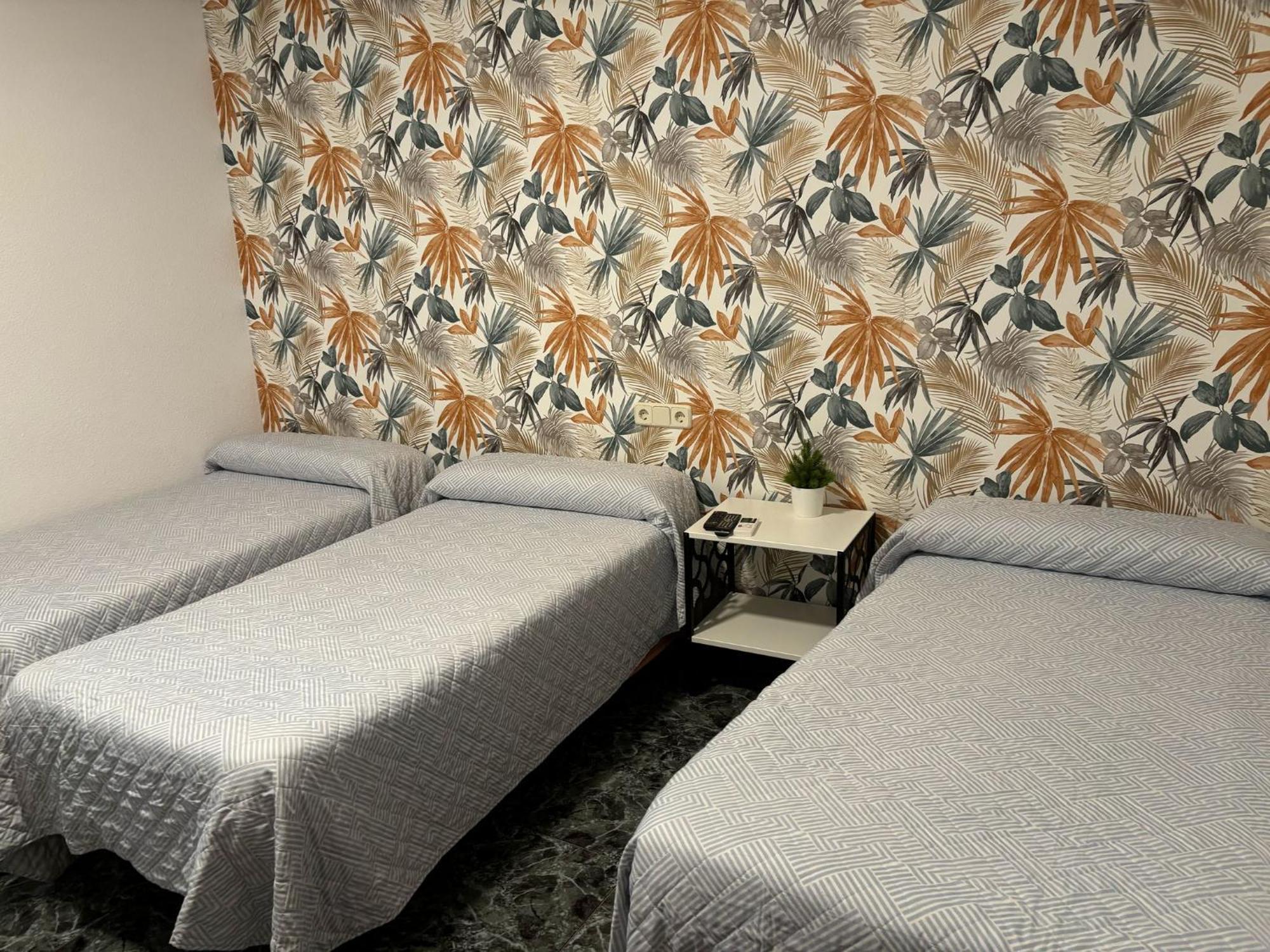 Arquillos Hostal Restaurante La Noria מראה חיצוני תמונה