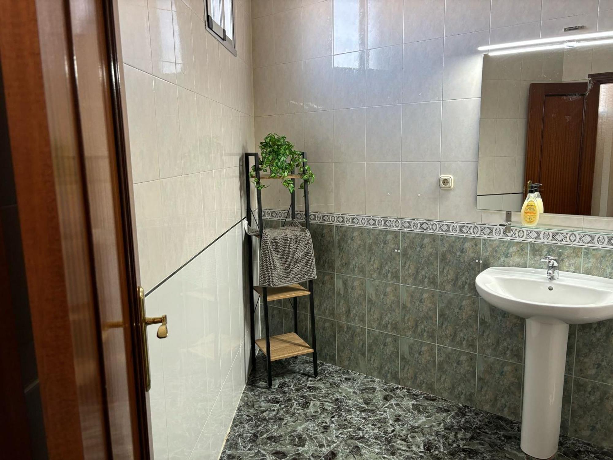Arquillos Hostal Restaurante La Noria מראה חיצוני תמונה