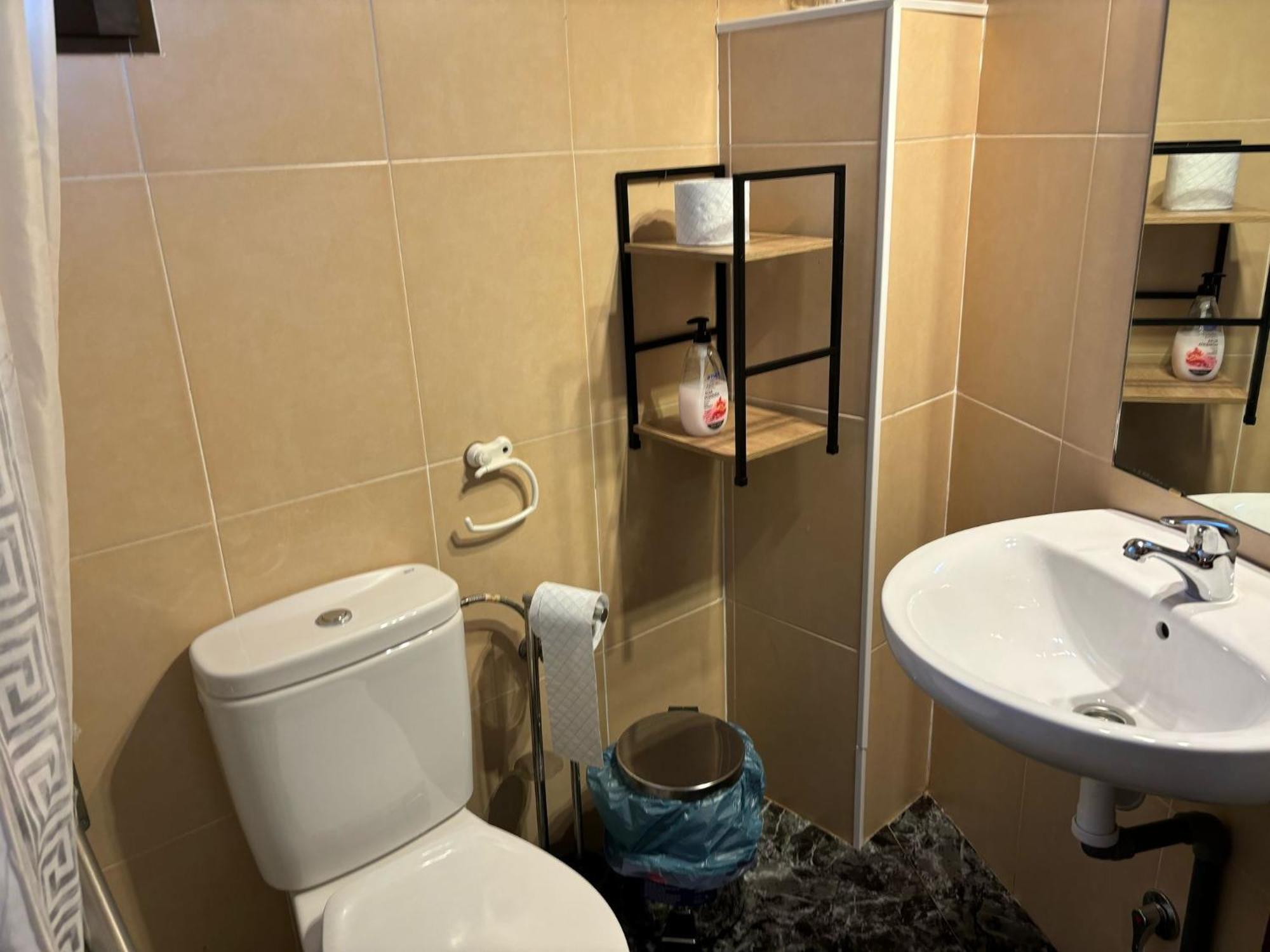 Arquillos Hostal Restaurante La Noria מראה חיצוני תמונה